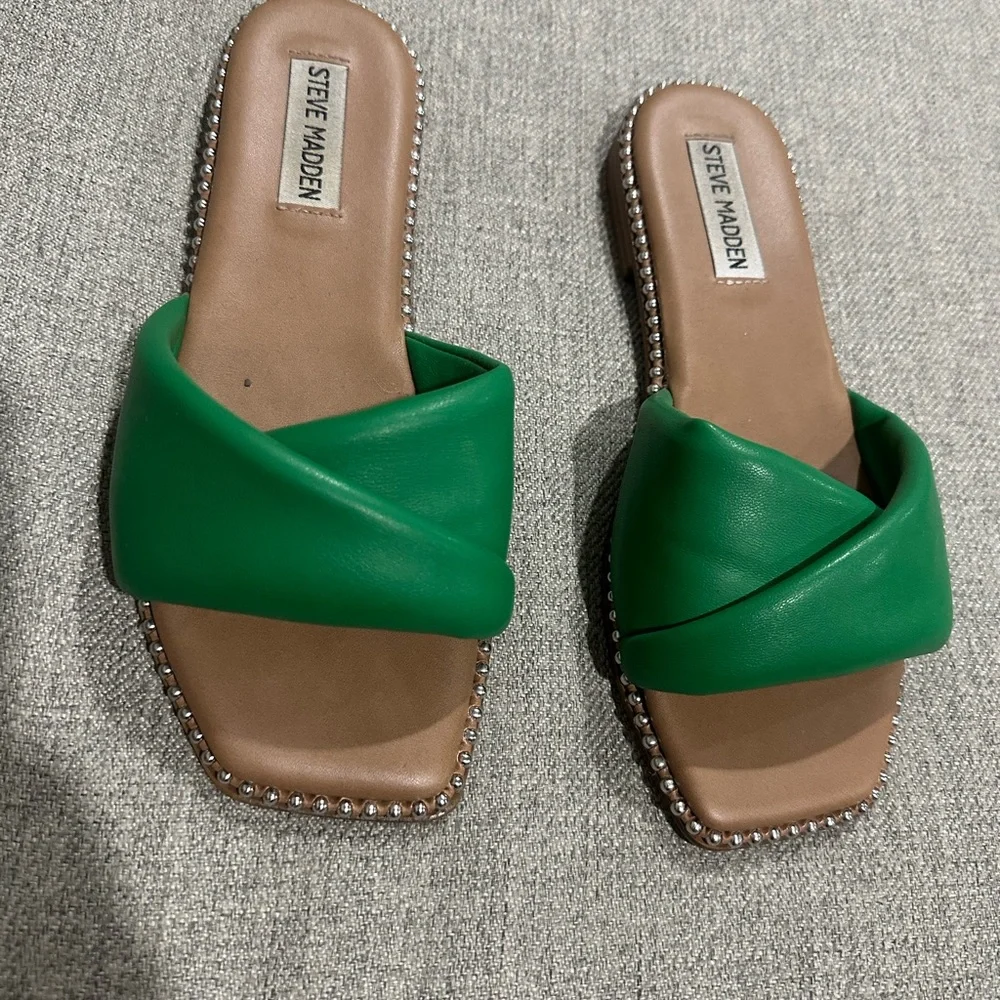 Steve Madden Green and Brown Espadrille Sandals - Picture 1 of 2